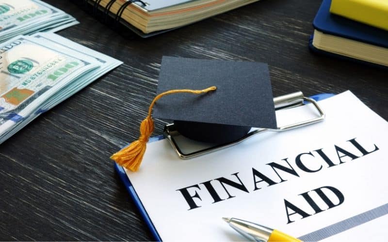 Scholarships combining loans Scholarships combining loans