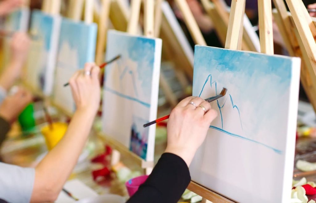The benefits of extracurricular activities on college applications and personal growth
