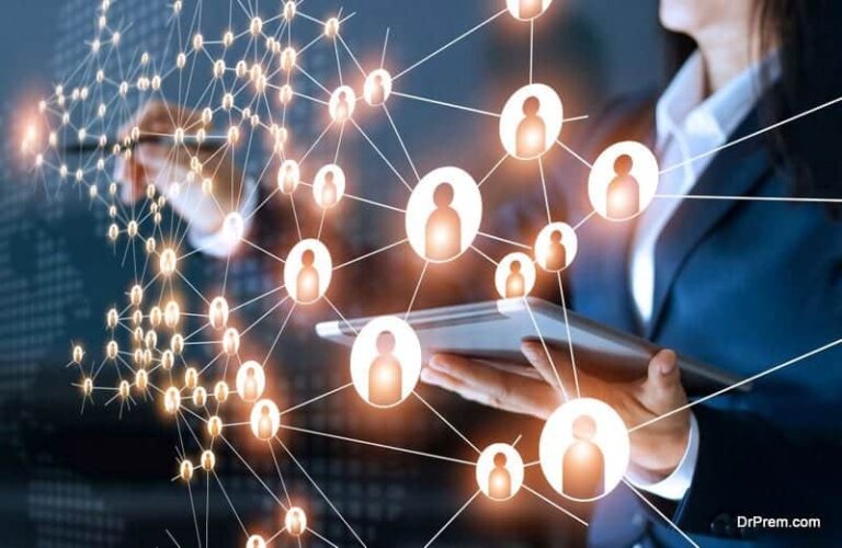 How to build a strong professional network during college and beyond